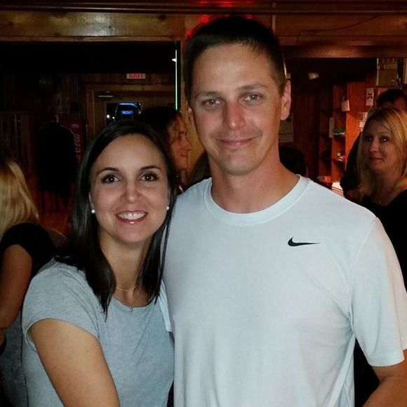 Meet your Posher, Sandy - Picture 1 of 1